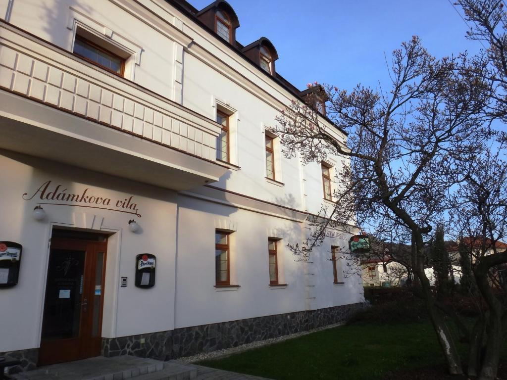 Hôtel Adamkova Vila à Pražmo Extérieur photo